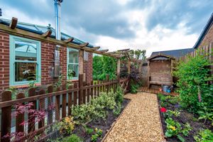 Photo 24- click for photo gallery